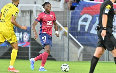 队报：切尔西和拜仁关注雷恩两名中卫布达拉勒及雅奎特