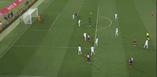 1682894627865085456.gif 尤文77.gif